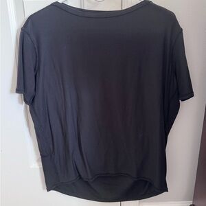lululemon athletica Black Short Sleeve Tee